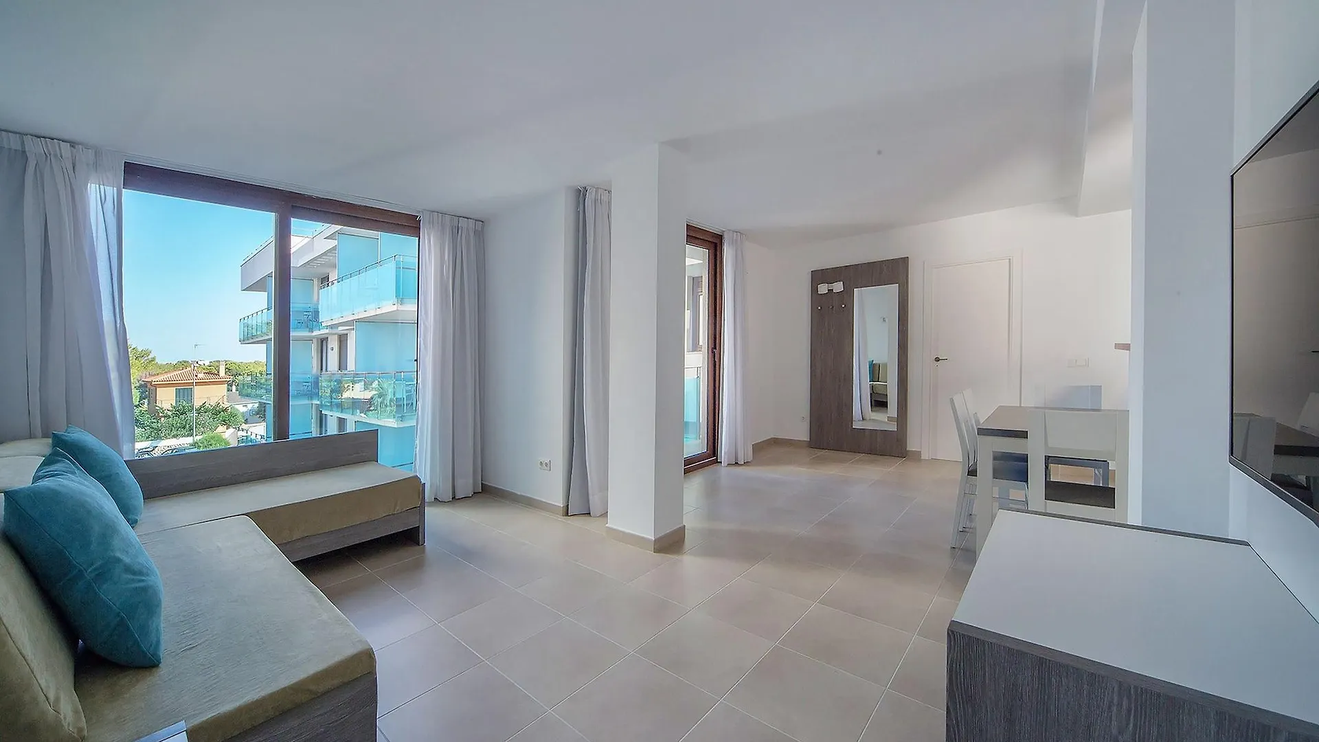 Aparthotel Ferrer Skyline Ciutadella  Apartment