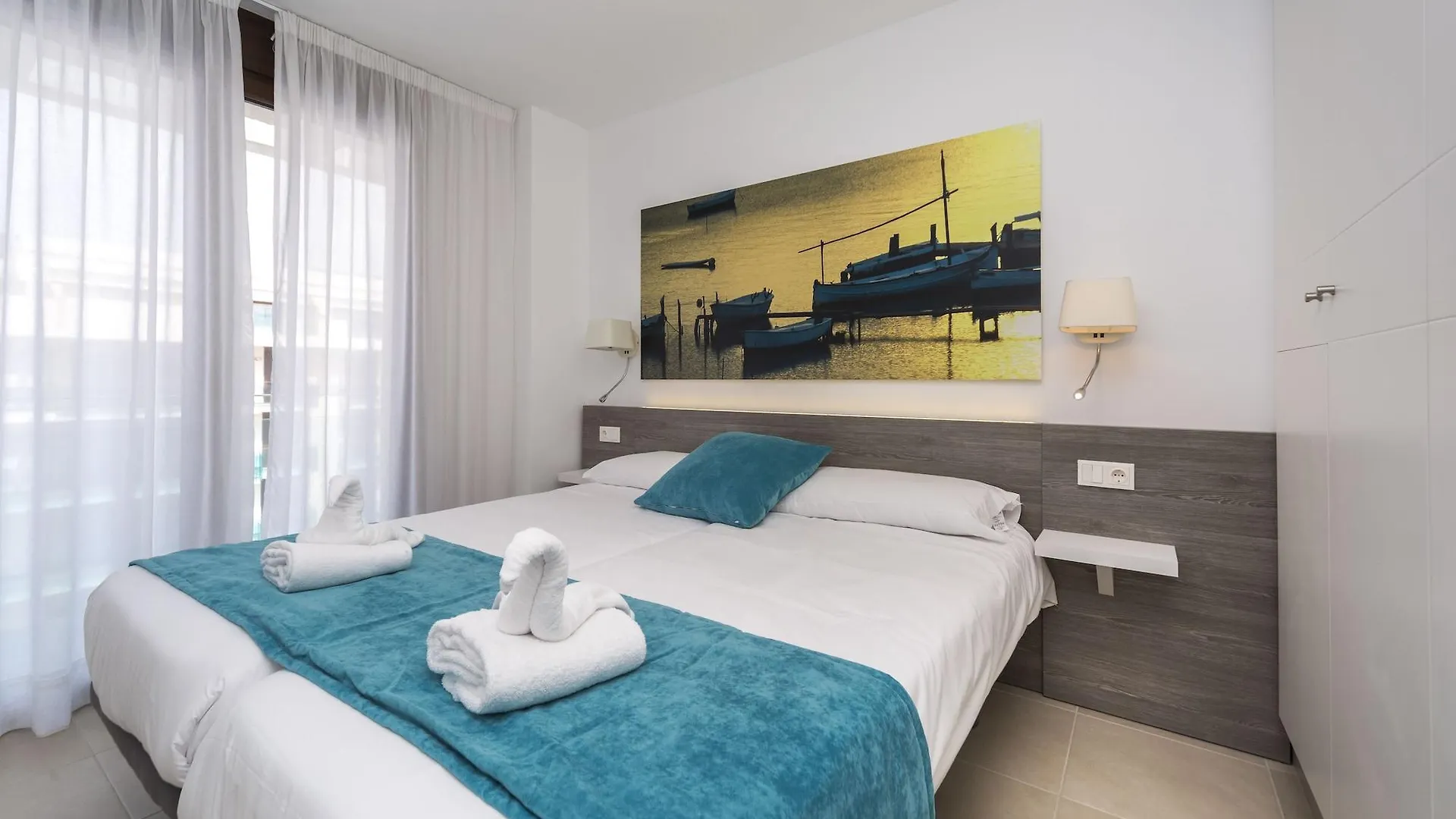 Aparthotel Ferrer Skyline Ciutadella  Apartment