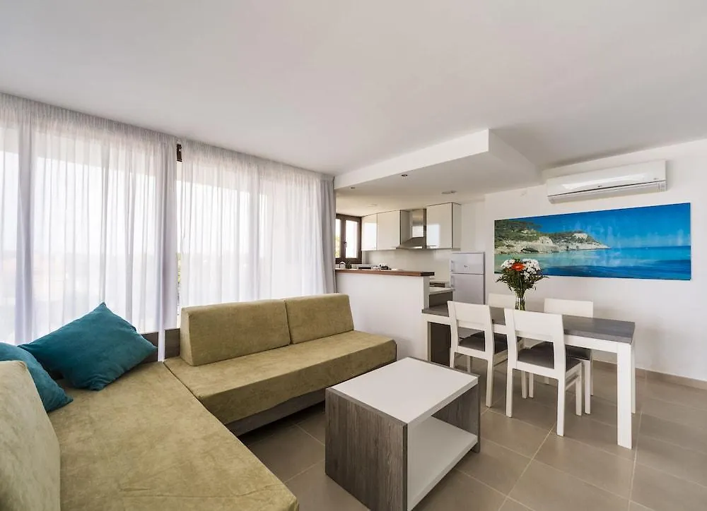 Aparthotel Ferrer Skyline Ciutadella  Apartment Ciutadella (Menorca)